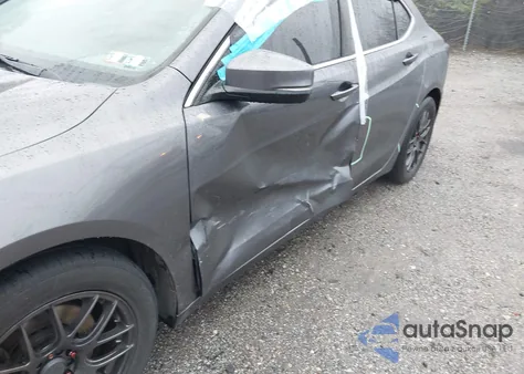 2018 Acura Tlx z USA, uszkodzony, nr VIN 19UUB1F32JA010139